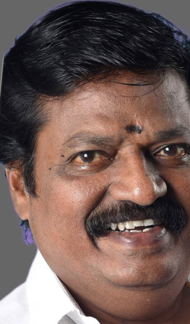 அல்லூர் சீனிவாசன்