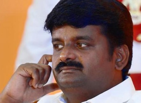 முன்னாள் அமைச்சர் விஜயபாஸ்கர்