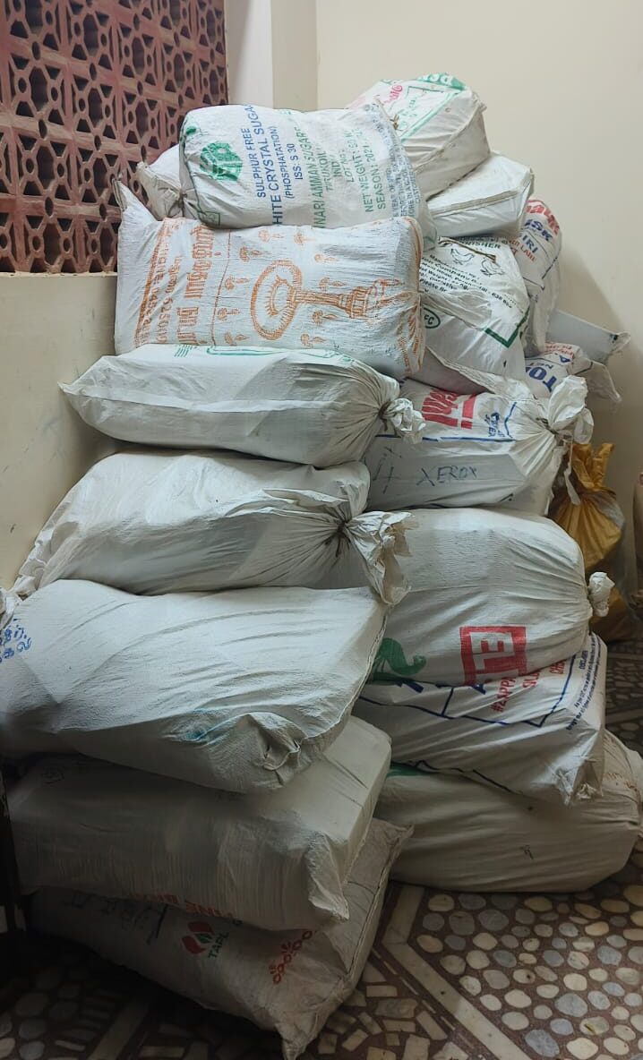 நியோமேக்ஸ் நிறுவனத்திடம் கைப்பற்ற பட்ட ஆவணங்கள்