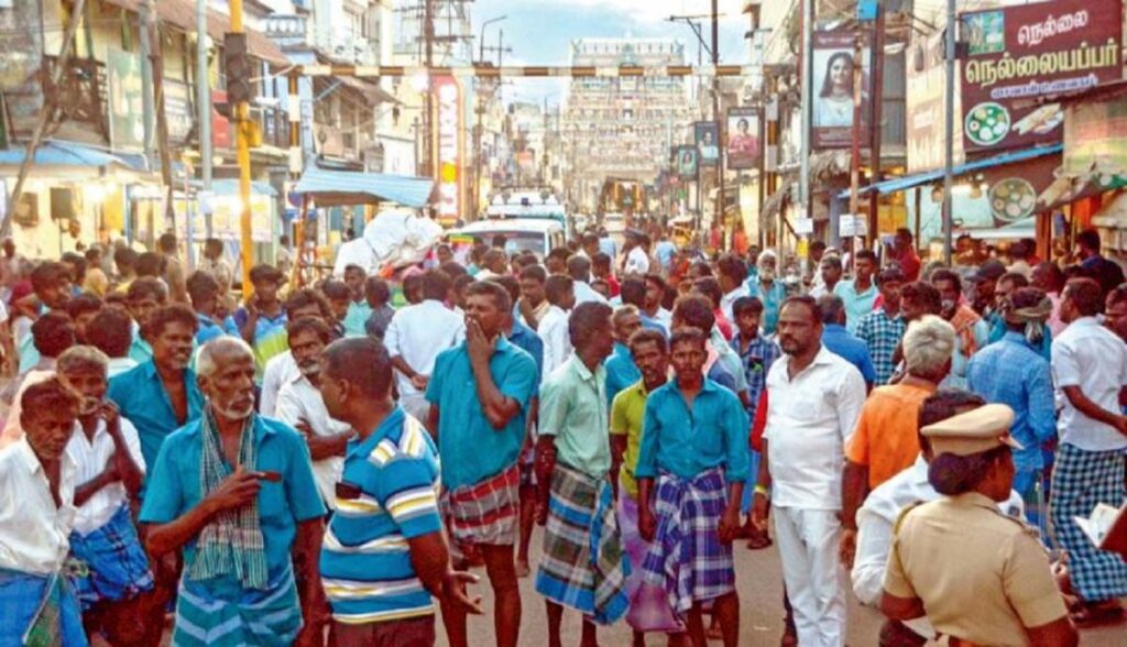 மா.சந்தியா இறுதி ஊர்வலம்