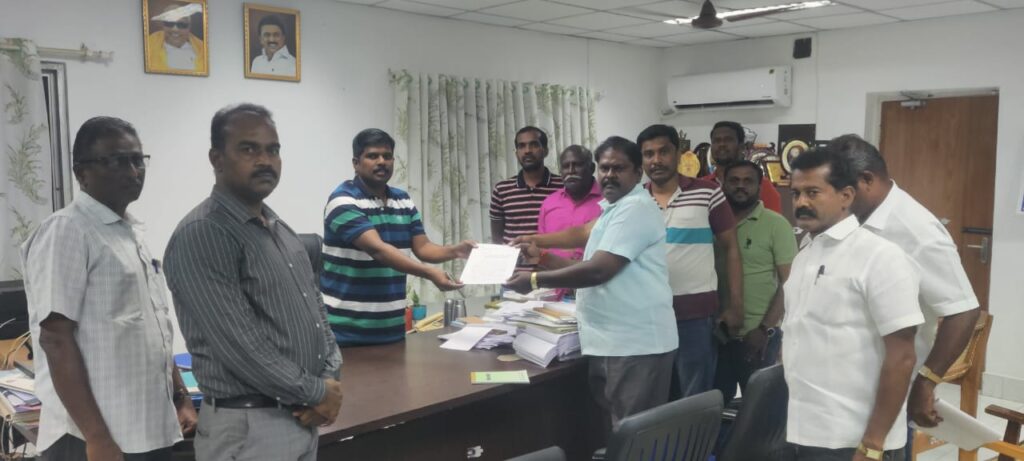 பேச்சுவார்த்தை மூலம் முடிவுக்கு வந்த போராட்டம்