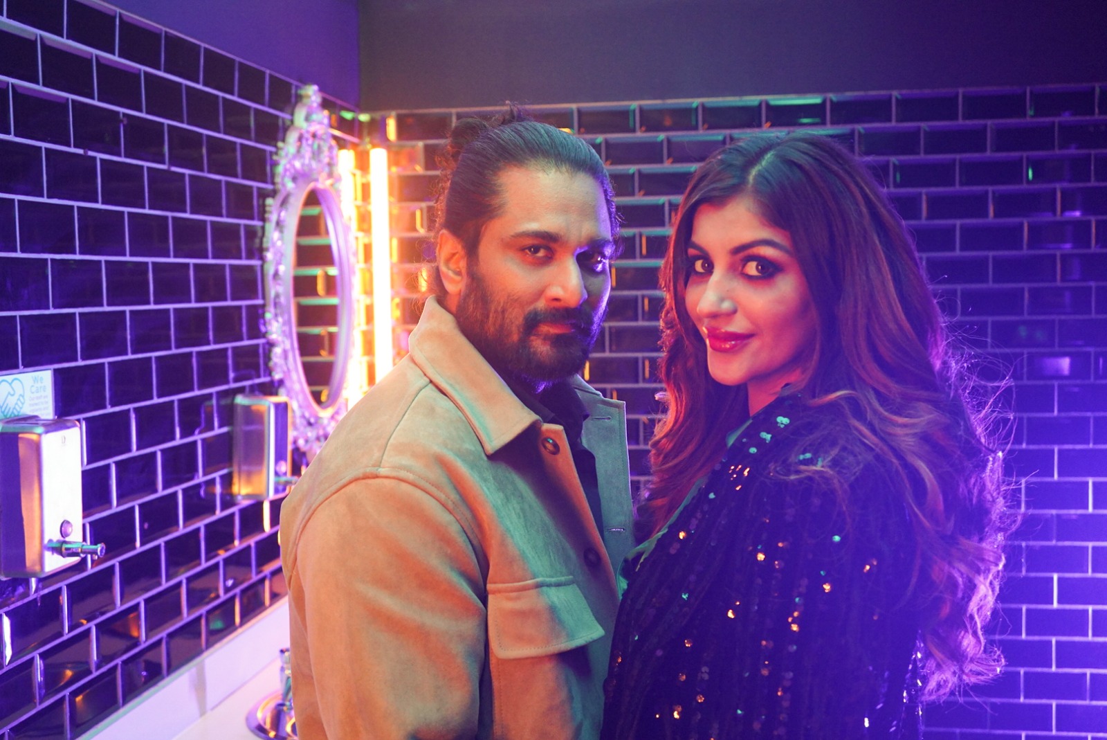 Sila Nodigalil  Movie