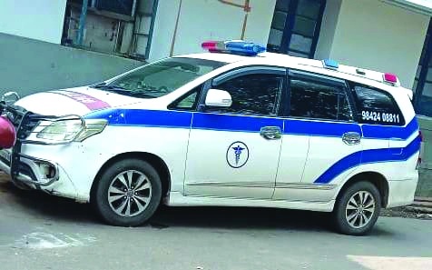 ஆம்புலன்ஸ் பிரபு வாகனம்