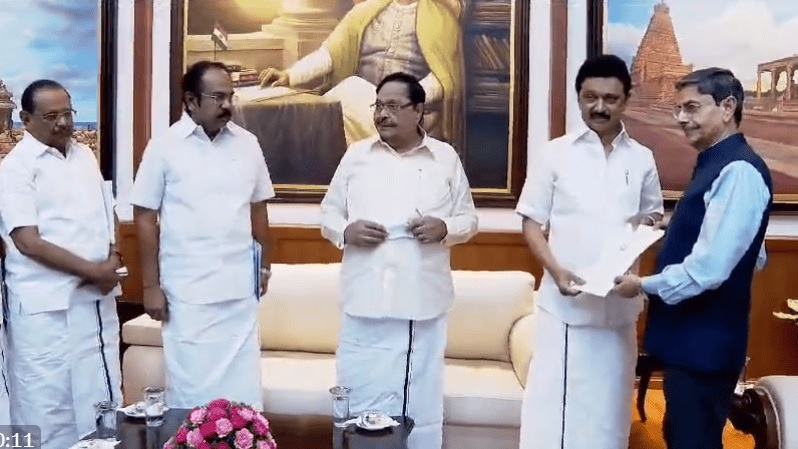 முதல்வர் - கவர்னர் சந்திப்பு