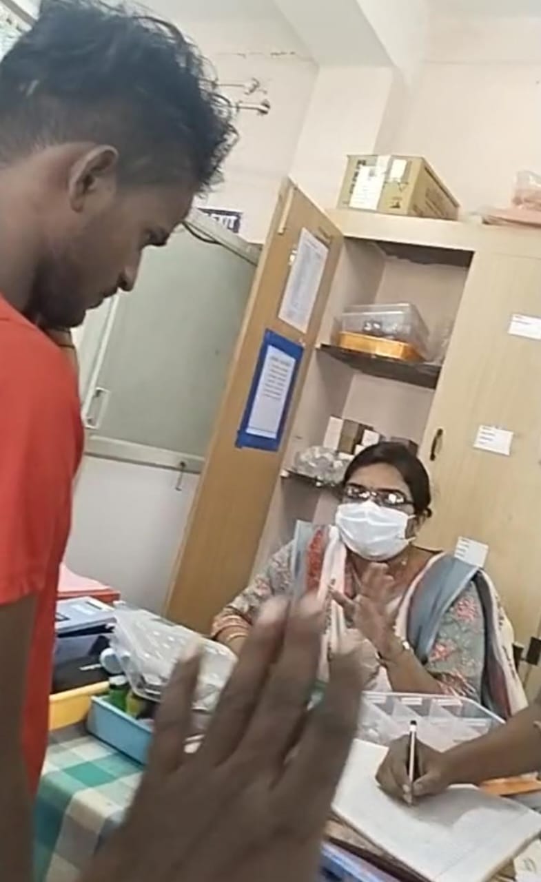 பெண் மருத்துவர் புவனேஸ்வரி