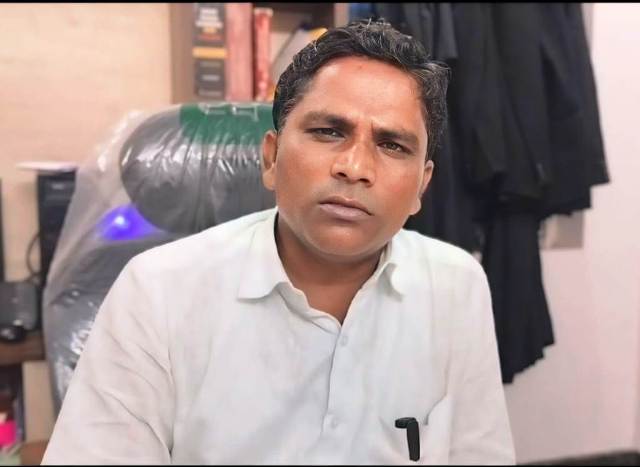 வழக்கறிஞர் வடிவலன்