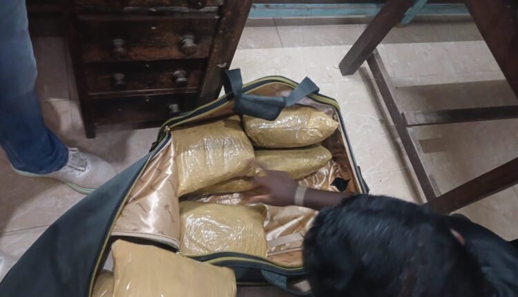 ரயிலில் பல கோடி மதிப்பிலான போதைப்பொருள்