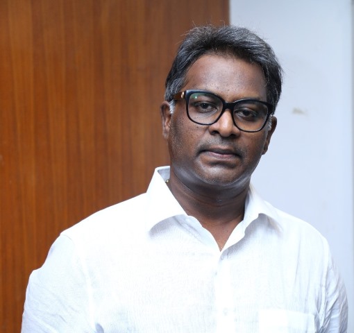 டைரக்டர் விவேக் குமார் கண்ணன்