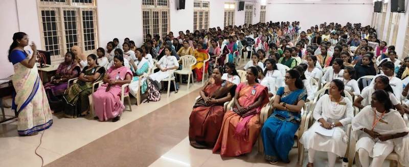 நாட்டு நலப்பணித் திட்டம் மற்றும் செஞ்சுருள் சங்கம்
