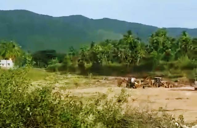 கிராவல் மண் கடத்தல்