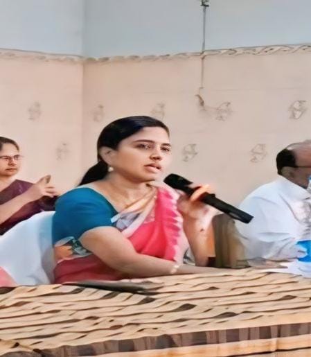 மண்டல அதிகாரி, நர்மதா தேவி