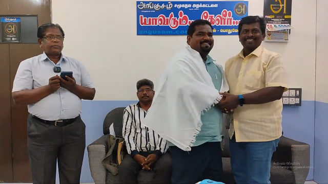 யாவரும் கேளீா்
