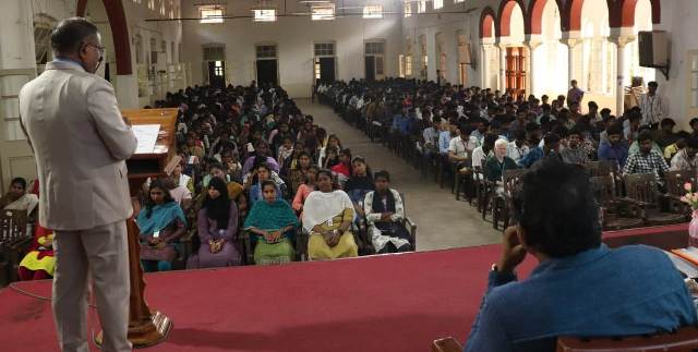 மதுரை அமெரிக்கன் கல்லூரி