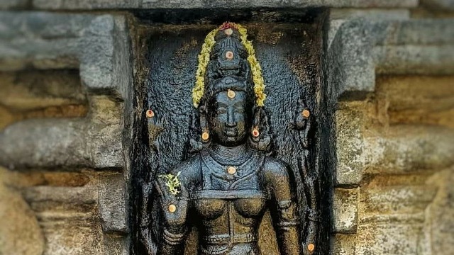 அா்த்தமுள்ள ஆன்மீகம்