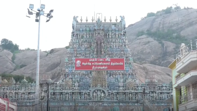 திருப்பரங்குன்றம் முருகன் கோவில் 