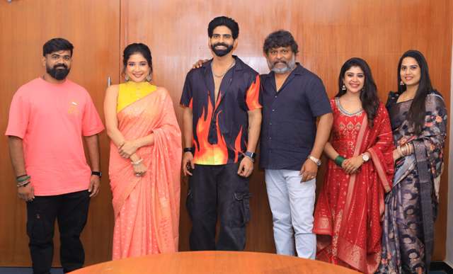 'ஃபயர்' படம்