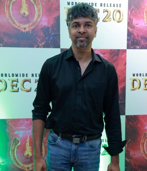 கவிஞர் மதன் கார்க்கி