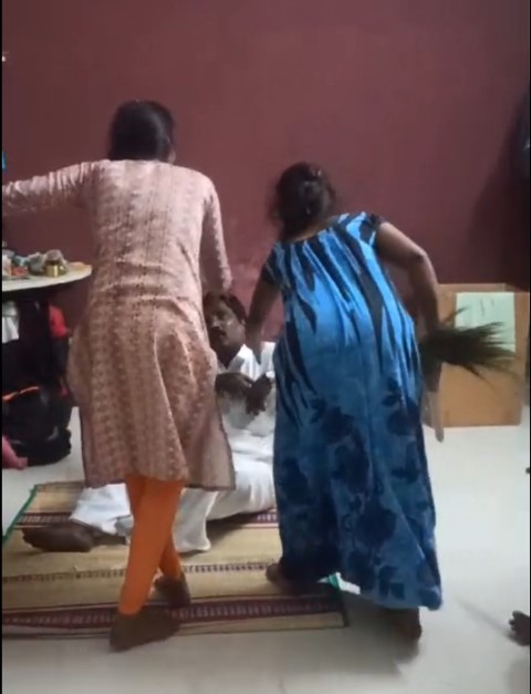 பாலியல் தொந்தரவு - அதிமுக நிர்வாகி கைது