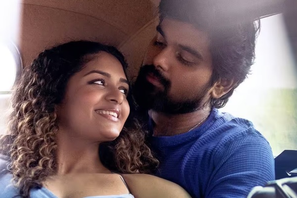 நேசிப்பாயா