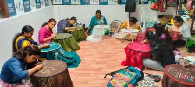 டிப்ளமோ ஆரி எம்பிராய்டரி 