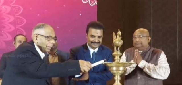 10,000 சிசிடிவி கேமராக்கள்