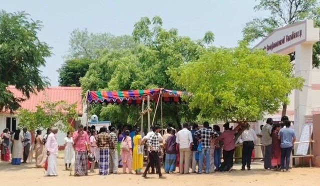 நீட் தேர்வு-2025