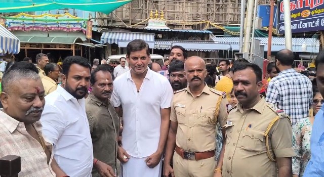 நடிகா் விஷால்