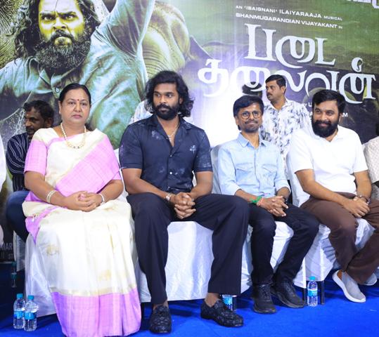 'படை தலைவன்'