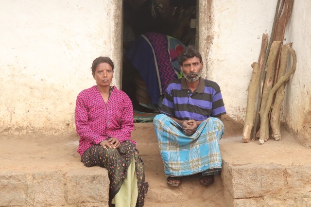 கஸ்தூரின் பெற்றோர்