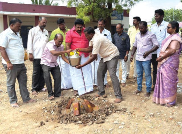 எம்.எல்.ஏ. பழனியாண்டி