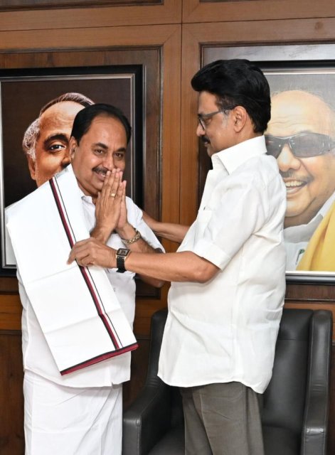 முத்துரத்தினம் திமுகவுடன் இணைவு