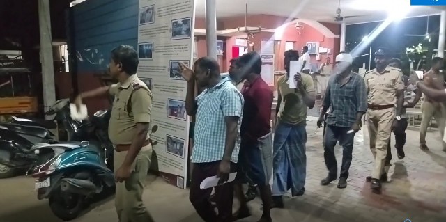 திருட்டு கும்பல்