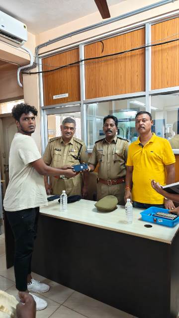 புதுச்சேரி காவல் நிலைய மக்கள் மன்றம்