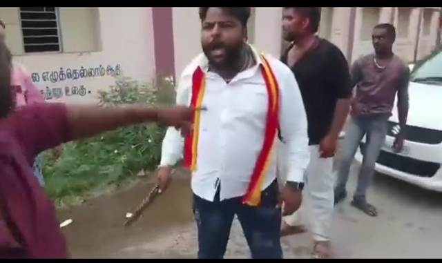 தவெக கட்சி நிர்வாகிகள்