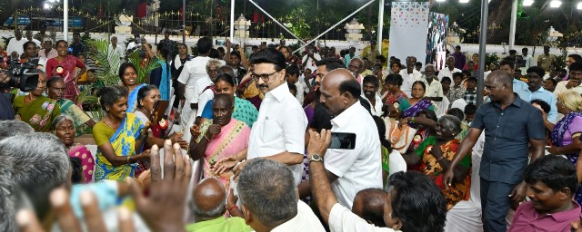 முதல்வருக்குப் பாராட்டுவிழா