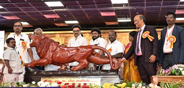 முதல்வருக்குப் பாராட்டுவிழா