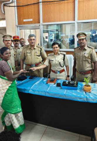 புதுச்சேரி காவல்துறை