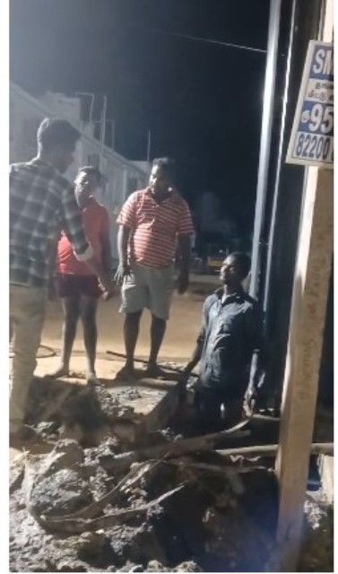 மனித கழிவு அகற்றும் அவலம்