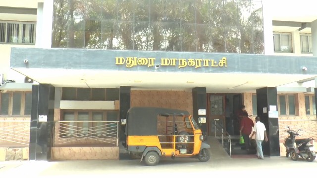 தூய்மைப் பணியாளர்களின் போராட்டம்