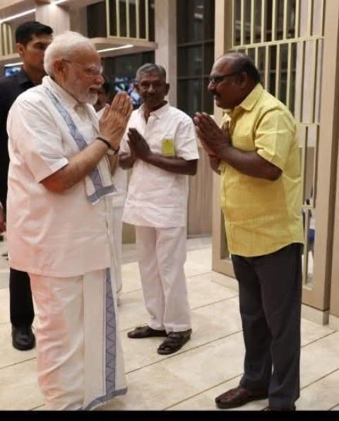 யார் இந்த சார்லஸ் ?