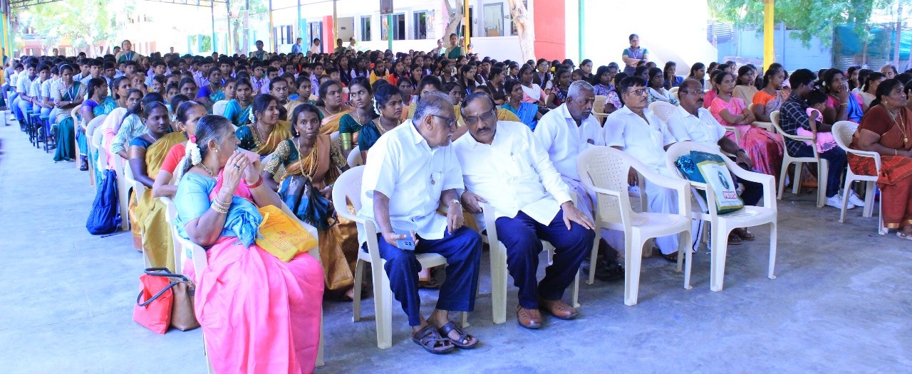 எனது இரு கண்கள். சேவையும் ஸ்கோப்பும்.