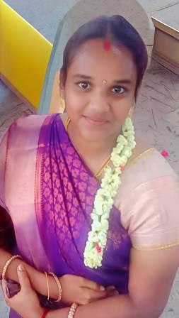 வனிதா (26)
