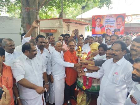 புது கணக்கை தொடங்கிய மல்லை சத்யா