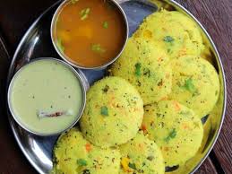 வெஜிடபிள் ரவா இட்லி