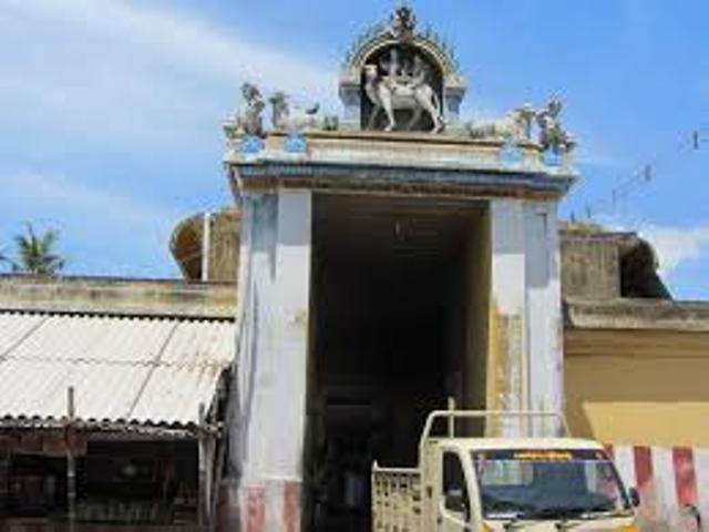 கீழப்பெரும்பள்ளம்