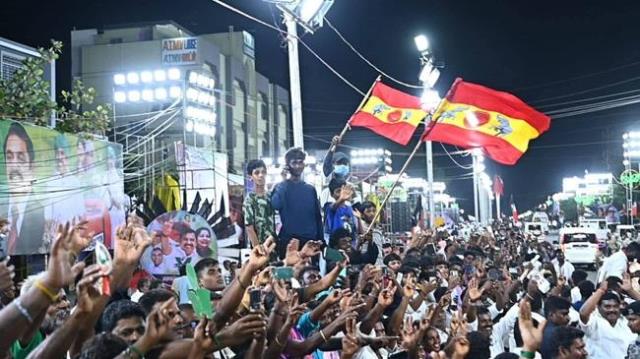 எடப்பாடி கூட்டம்