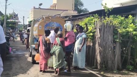 குடிநீர் தொட்டியில் மலம் !