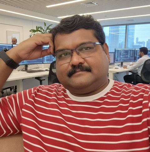 வினோத் ஆறுமுகம்