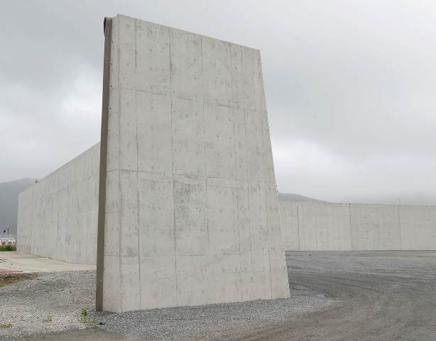 சுனாமி சுவர்