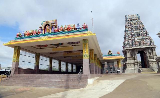 சென்னிமலை முருகன்